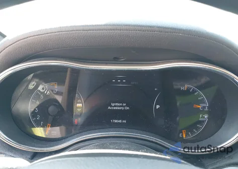 2017 Jeep Grand Cherokee Overland 4X4 from USA, damaged, VIN 1C4RJFCG1HC883343